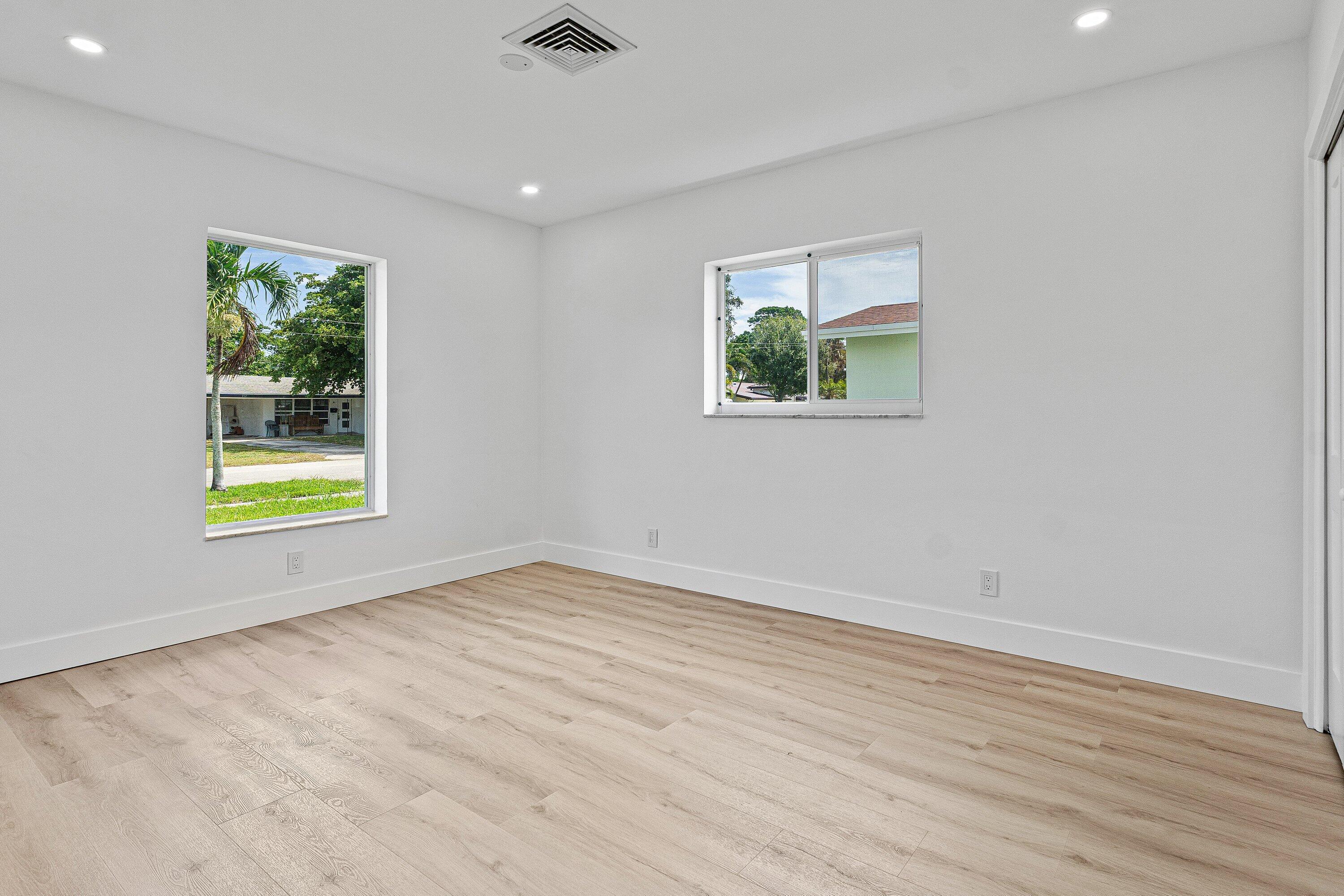 970 SW 7TH, Boca Raton FL 33486