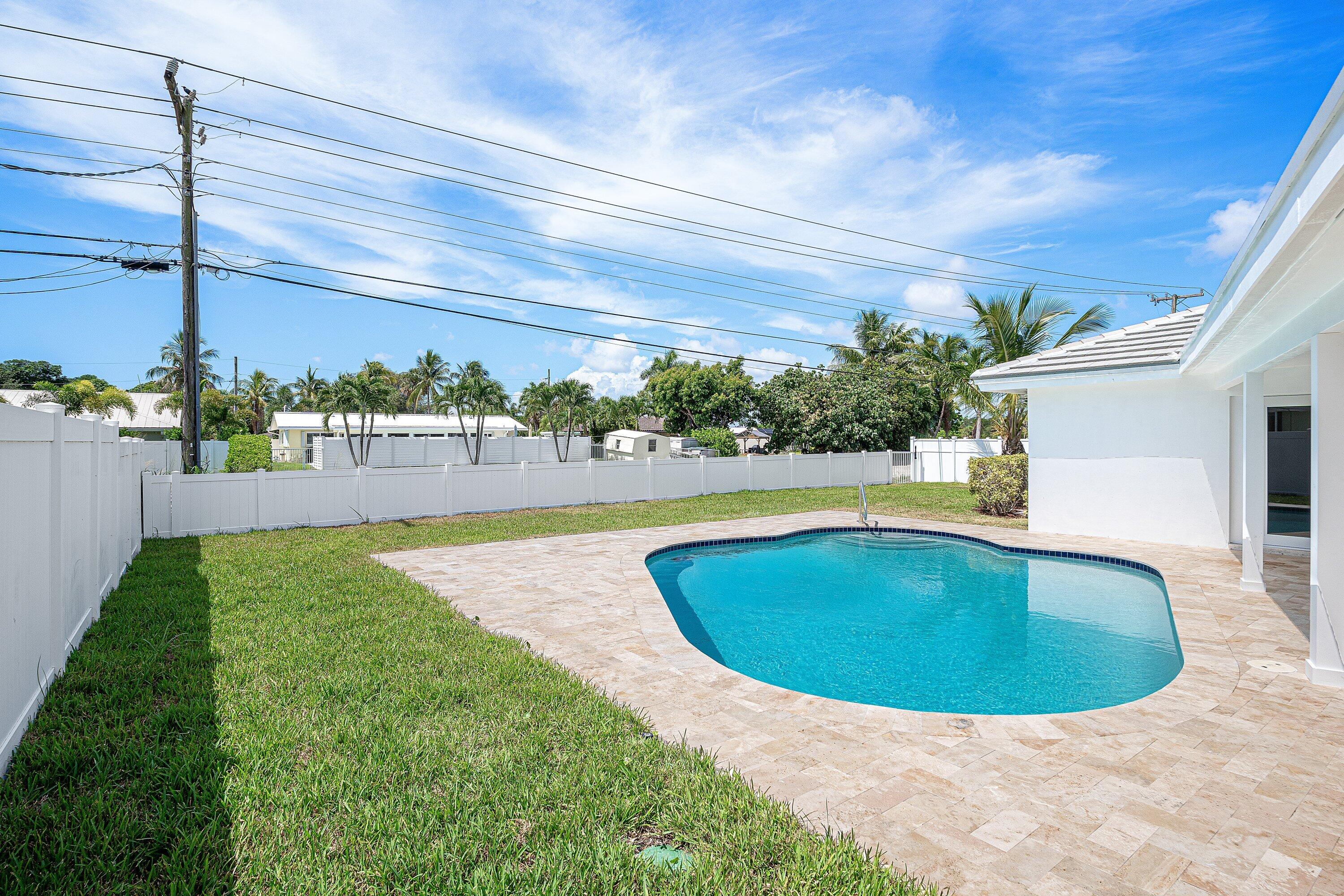 970 SW 7TH, Boca Raton FL 33486