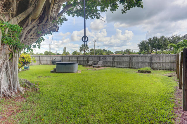 1133 7th, Lake Park FL 33403