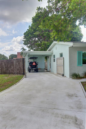 1133 7th, Lake Park FL 33403