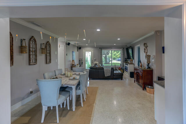 1133 7th, Lake Park FL 33403
