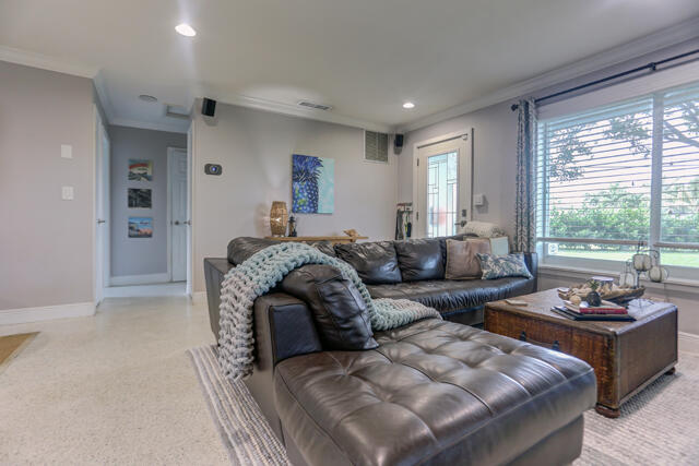 1133 7th, Lake Park FL 33403