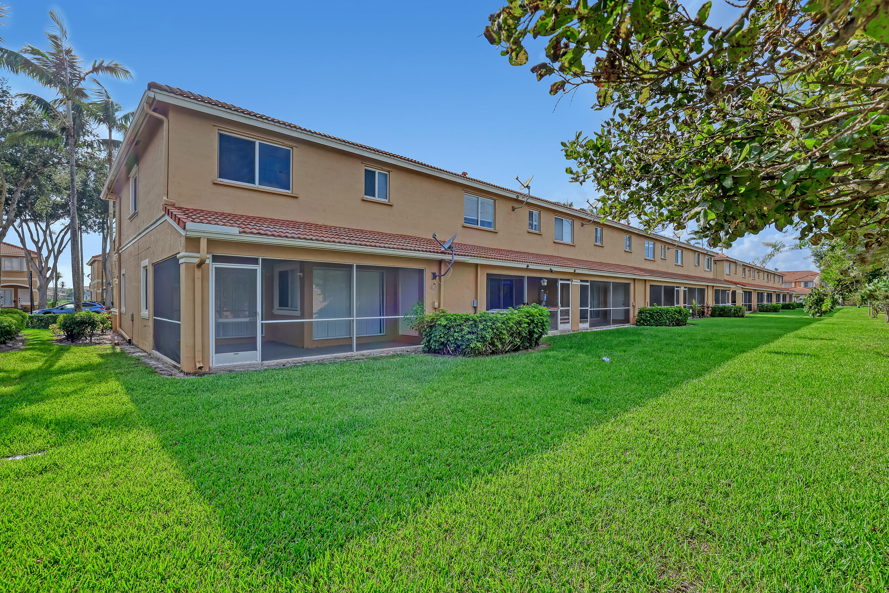 3070 Waddell, West Palm Beach FL 33411