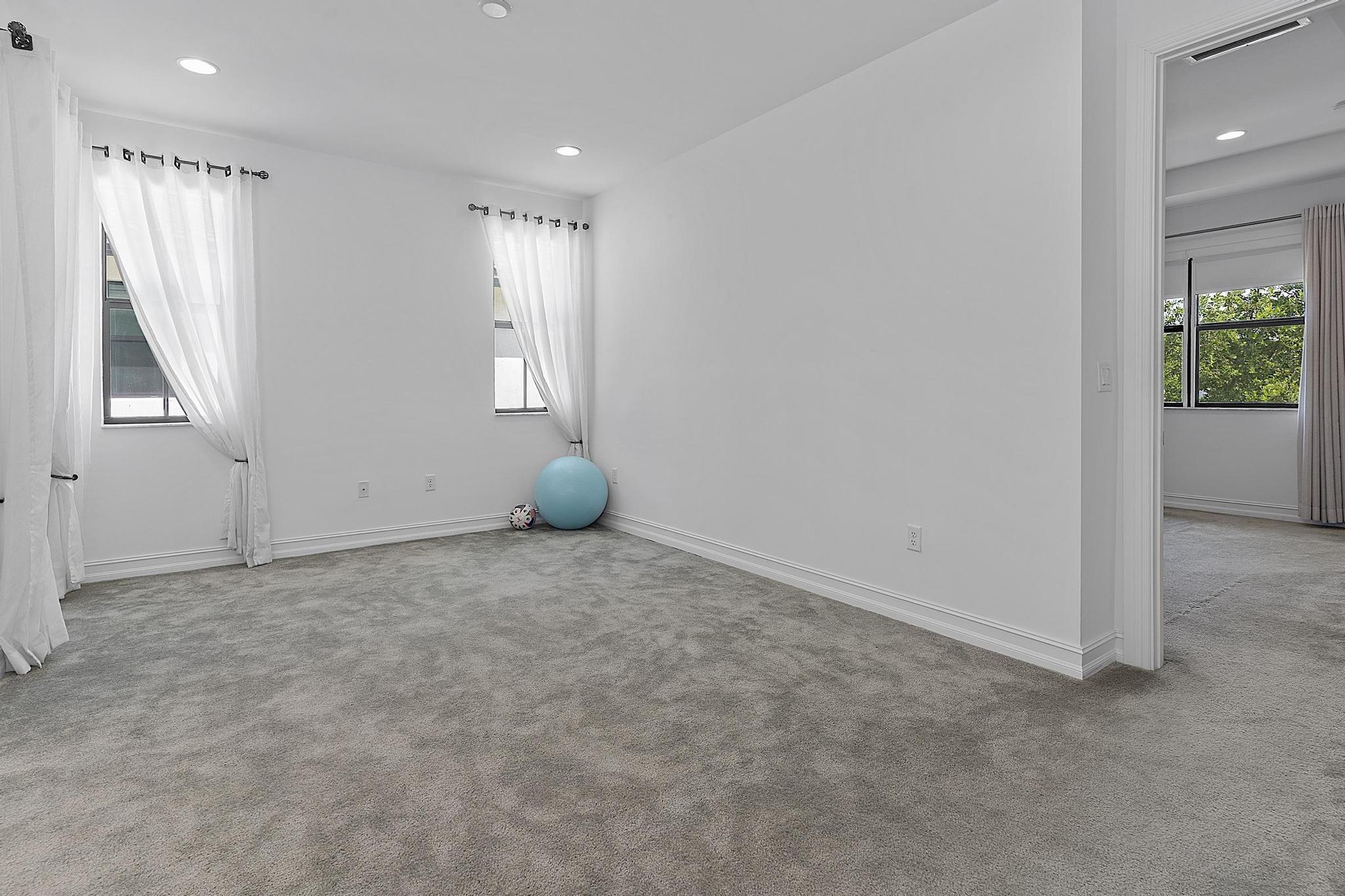 11824 SW 13th, Pembroke Pines FL 33025