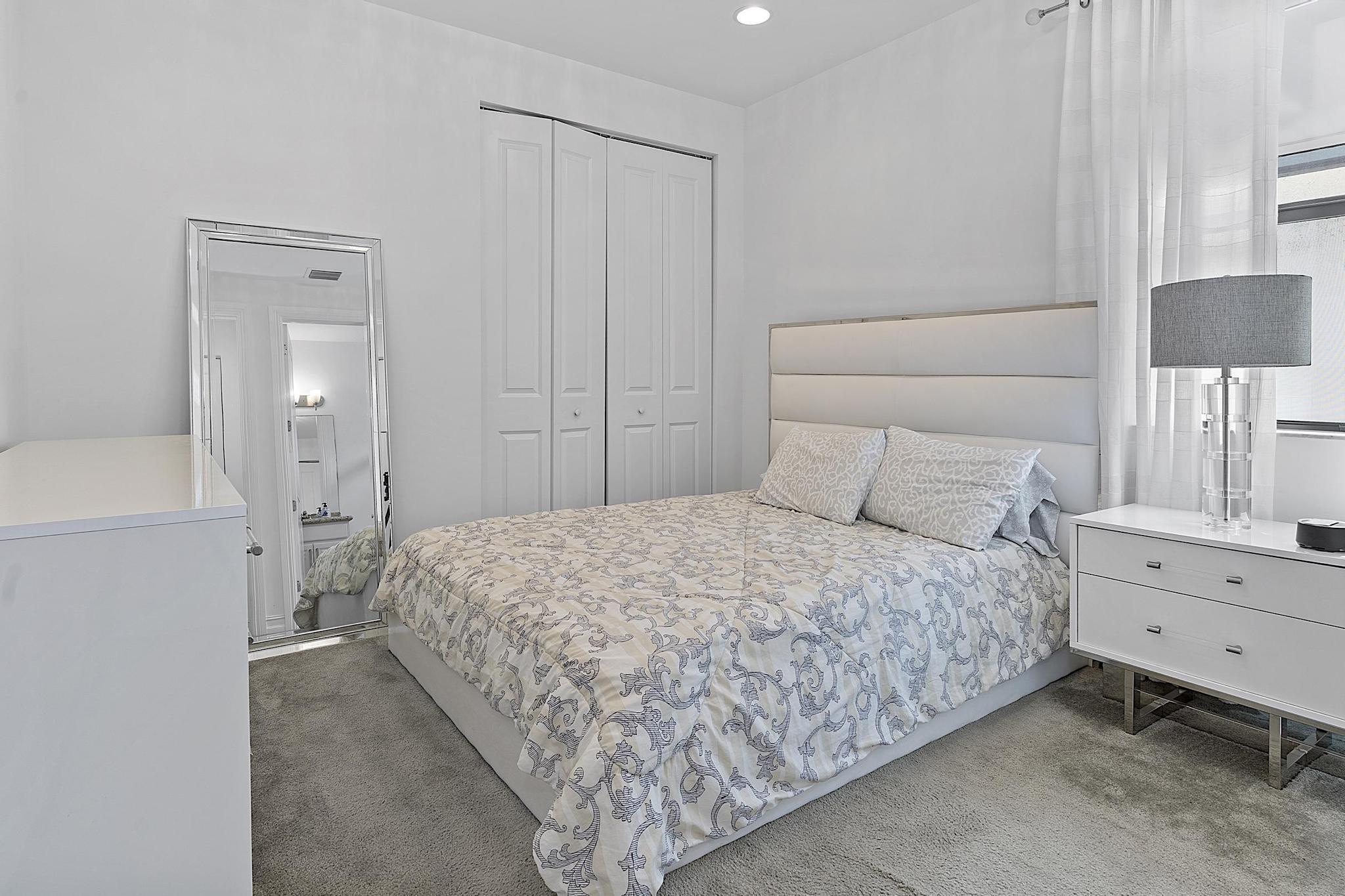 11824 SW 13th, Pembroke Pines FL 33025