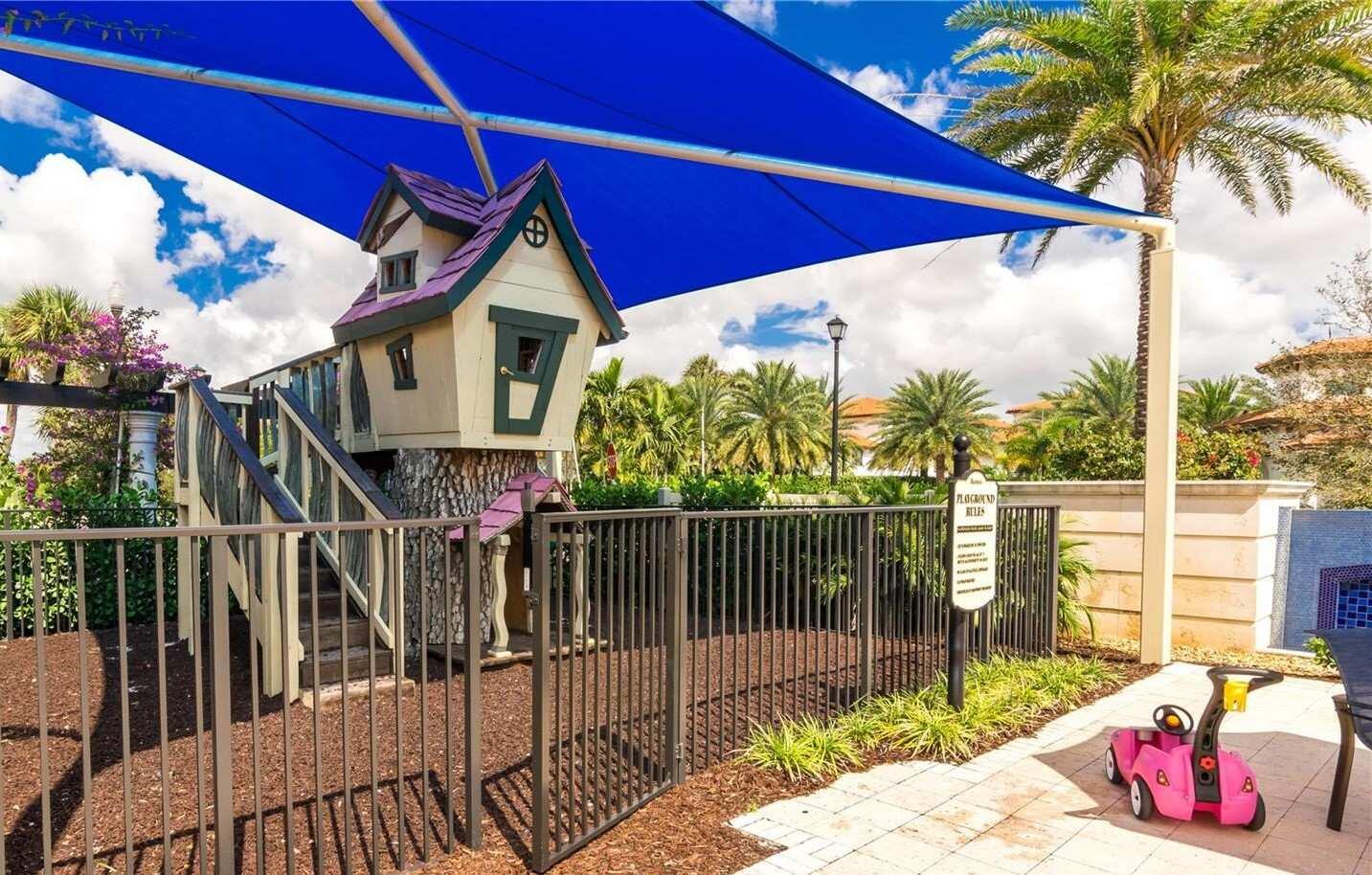 11824 SW 13th, Pembroke Pines FL 33025