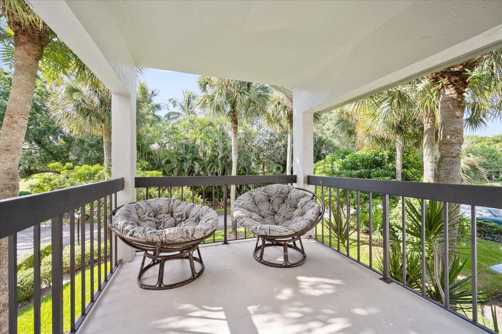 11311 Pond View #C201, Wellington FL 33414