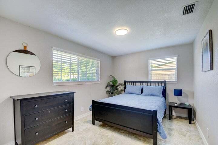 168 SE 31ST, Boynton Beach FL 33435