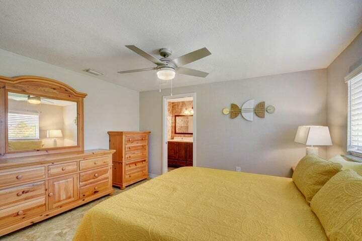 168 SE 31ST, Boynton Beach FL 33435