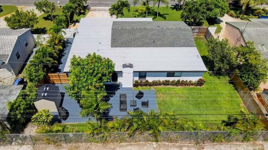 168 SE 31ST, Boynton Beach FL 33435