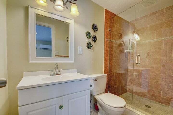 168 SE 31ST, Boynton Beach FL 33435