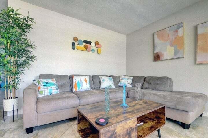 168 SE 31ST, Boynton Beach FL 33435