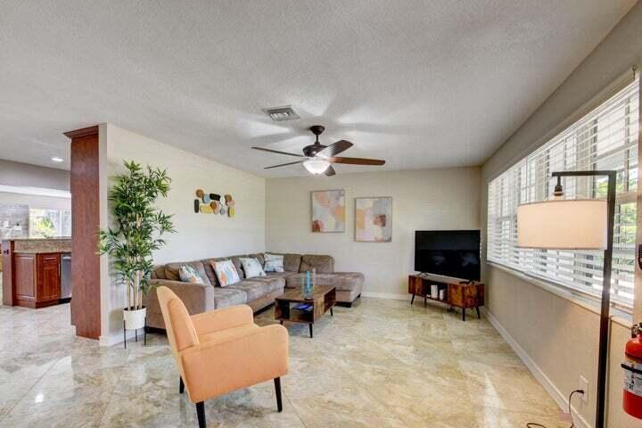 168 SE 31ST, Boynton Beach FL 33435