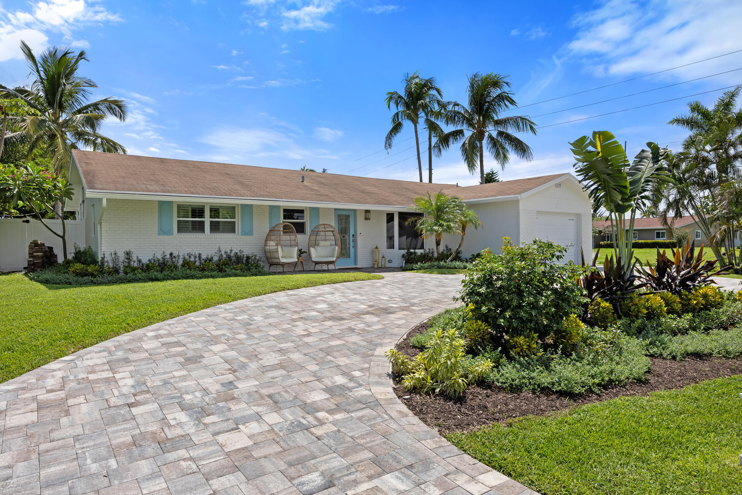 1096 SW 27th, Boynton Beach FL 33426