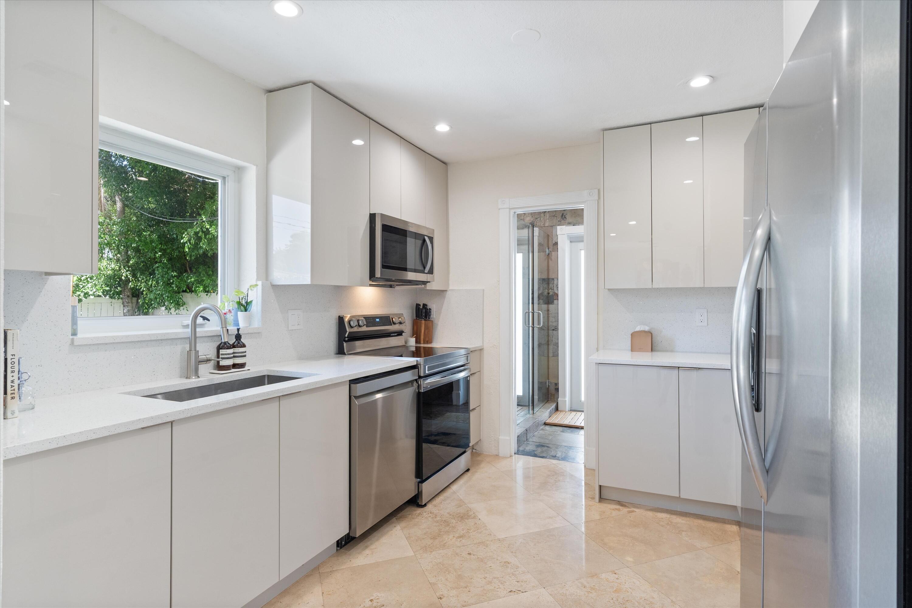 2740 NE 25th, Fort Lauderdale FL 33305