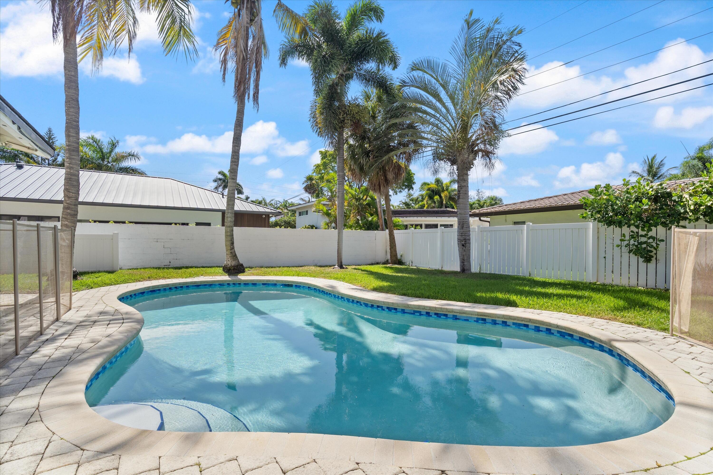 2740 NE 25th, Fort Lauderdale FL 33305