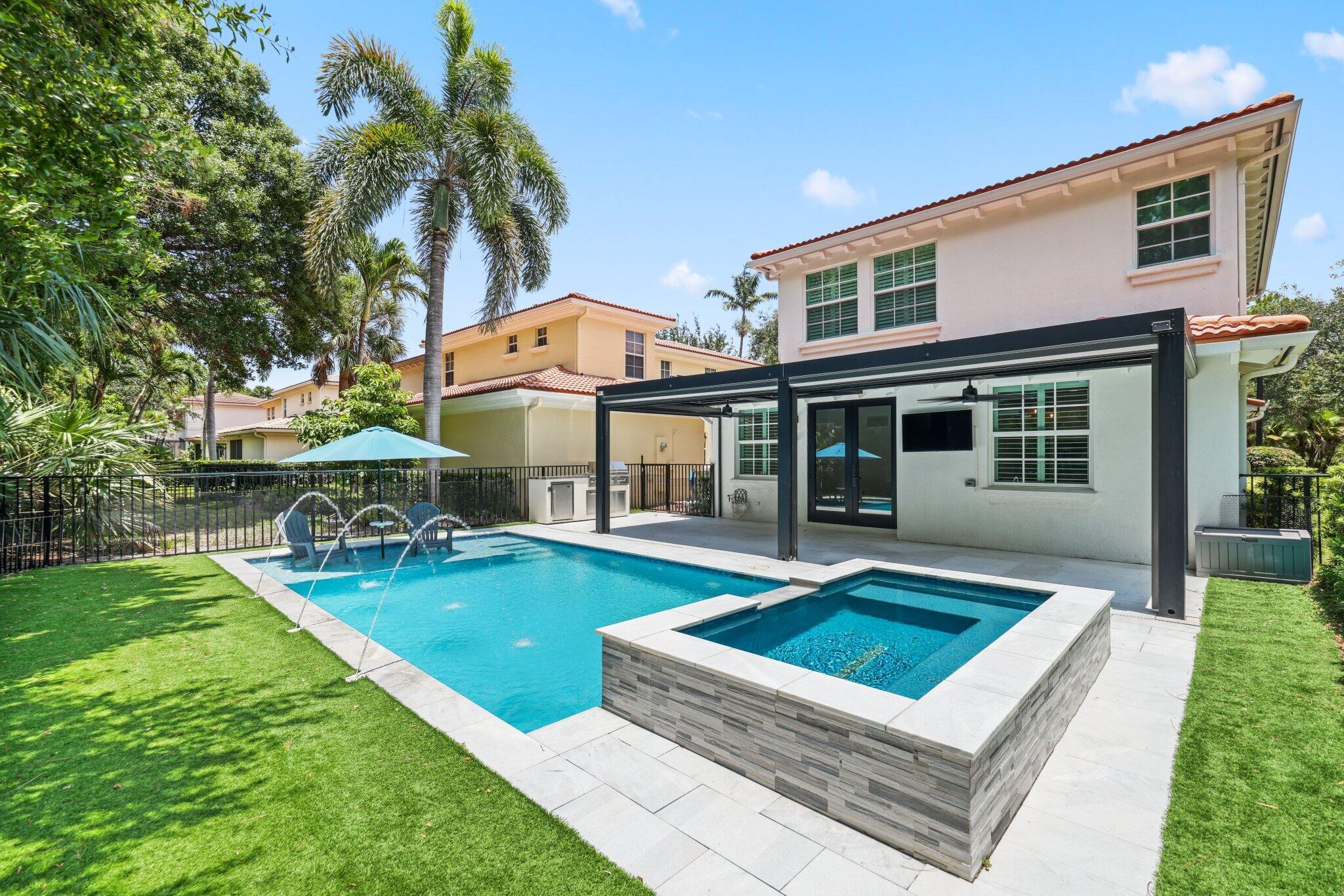 461 Pumpkin, Palm Beach Gardens FL 33410