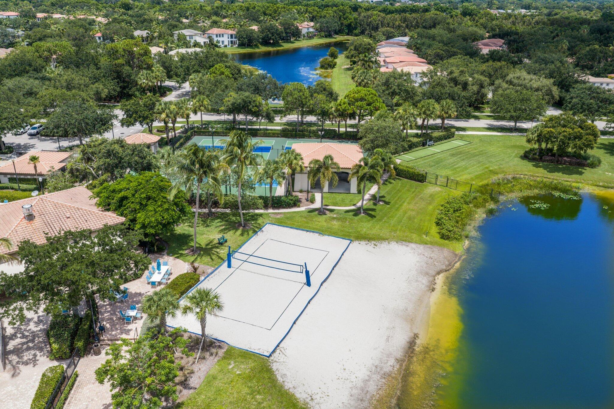 461 Pumpkin, Palm Beach Gardens FL 33410