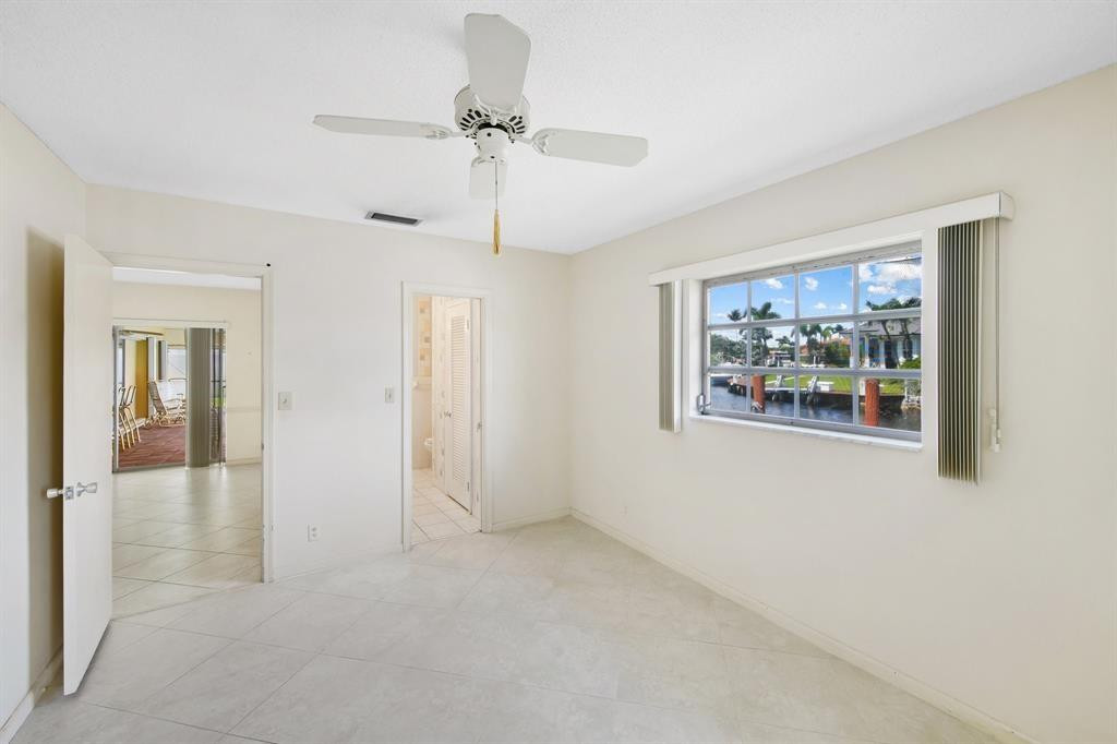 4041 NE 27TH, Lighthouse Point FL 33064