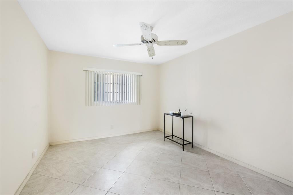 4041 NE 27TH, Lighthouse Point FL 33064