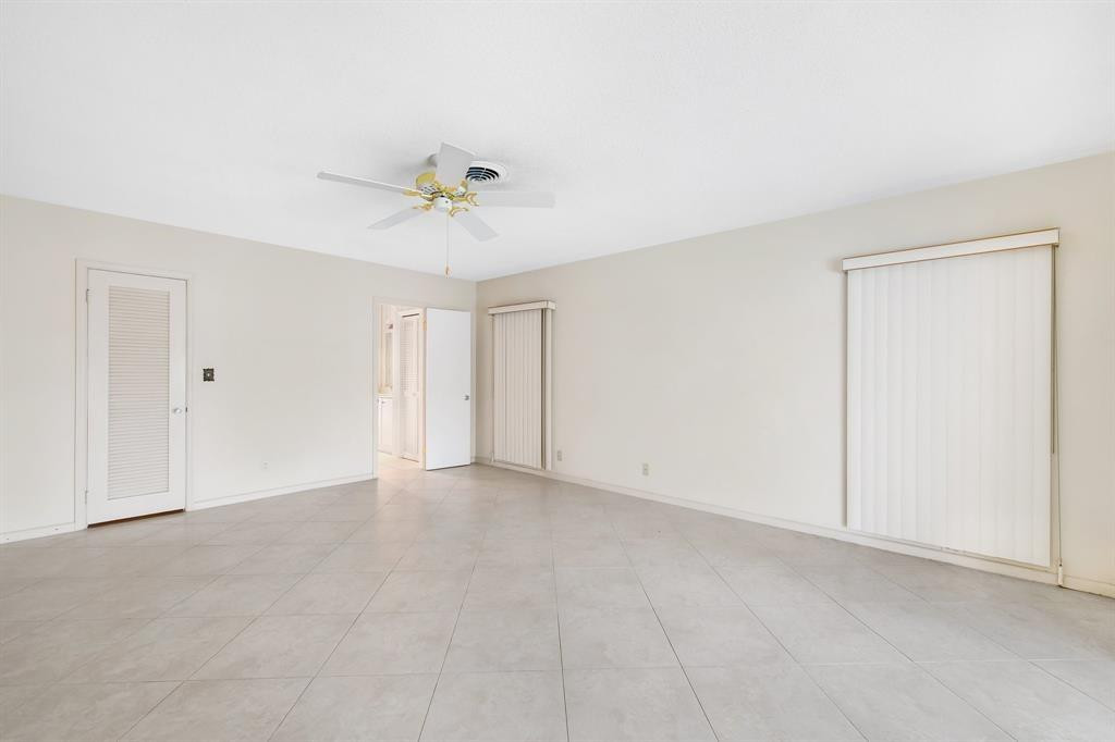 4041 NE 27TH, Lighthouse Point FL 33064
