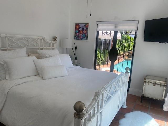 1220 SE 2ND, Fort Lauderdale FL 33301