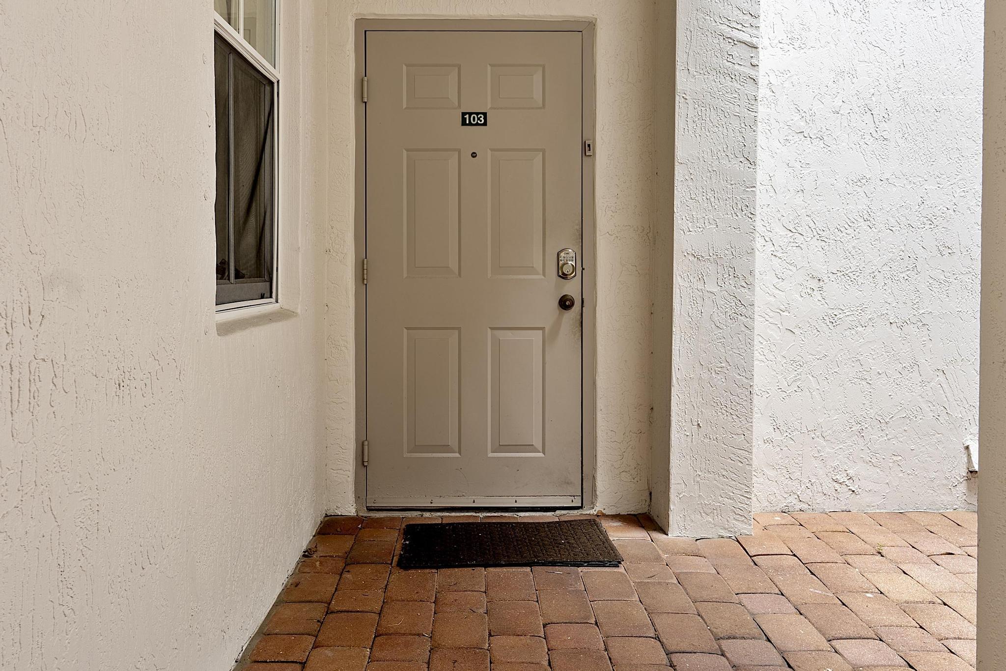 4331 SW 160th #103, Miramar FL 33027