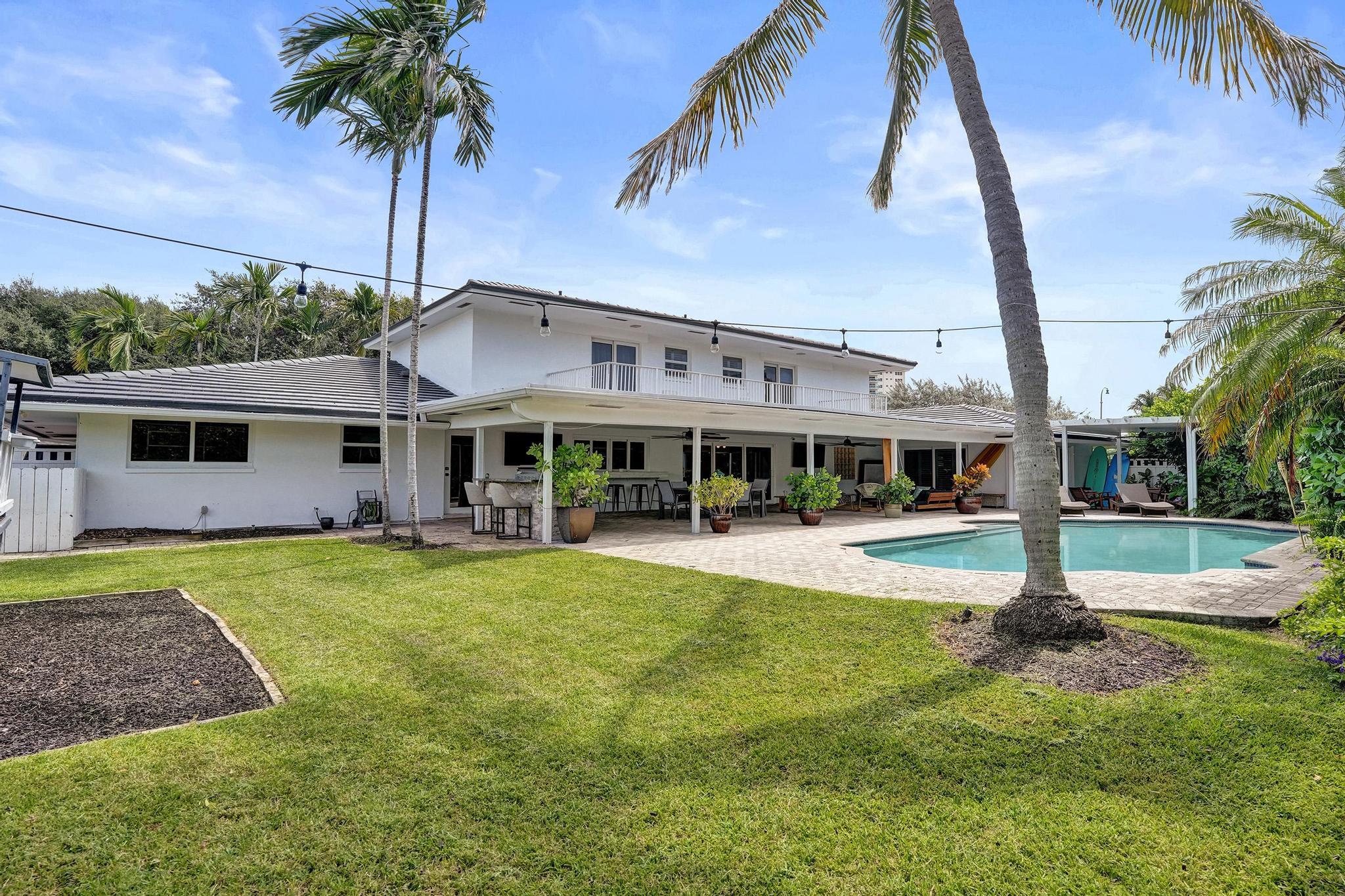 2 Mendota, Sea Ranch Lakes FL 33308
