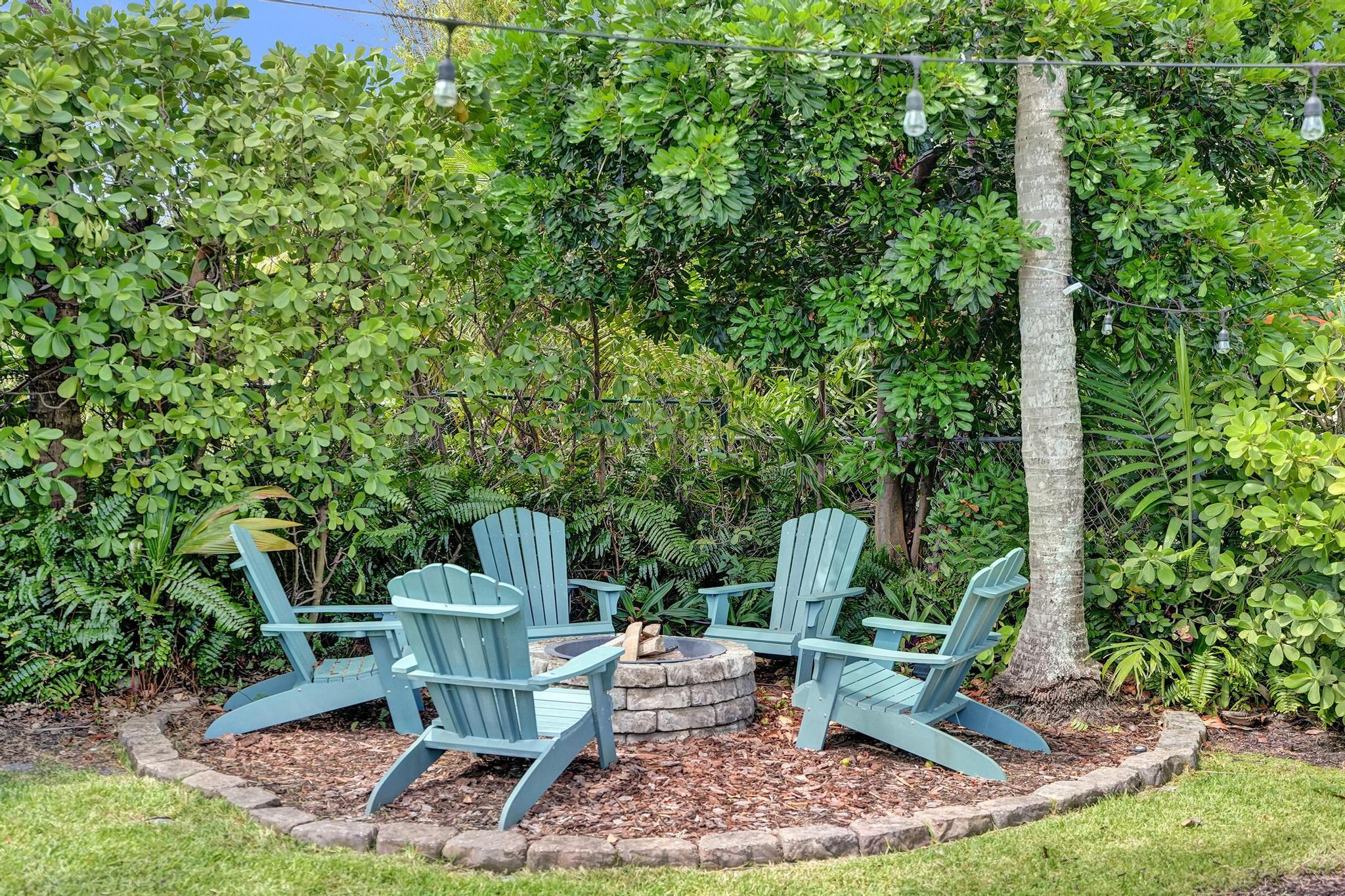 2 Mendota, Sea Ranch Lakes FL 33308
