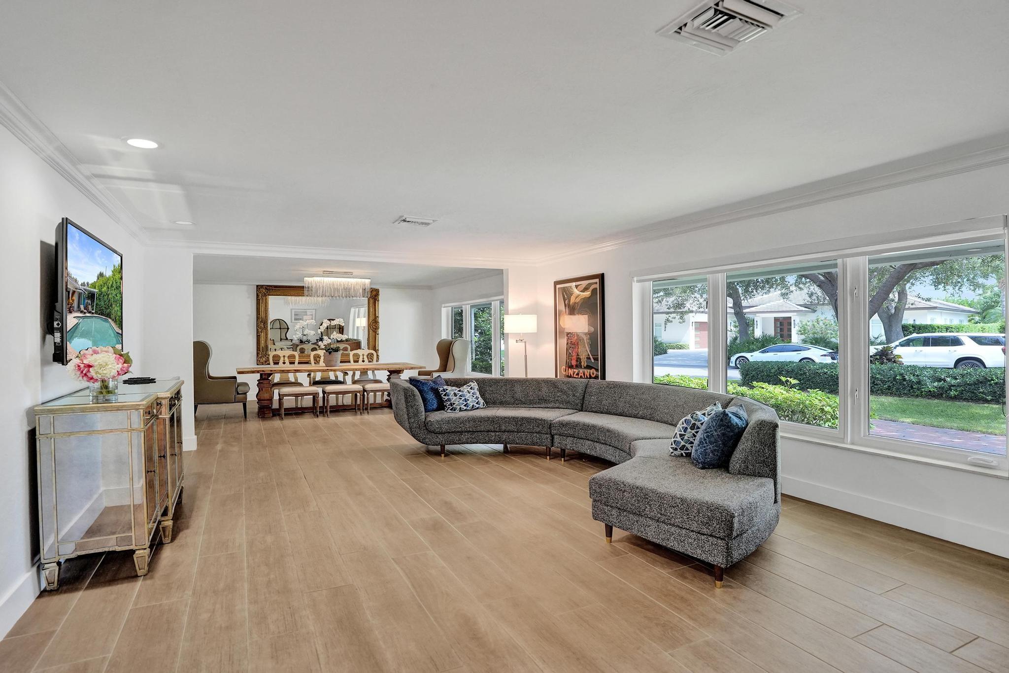 2 Mendota, Sea Ranch Lakes FL 33308