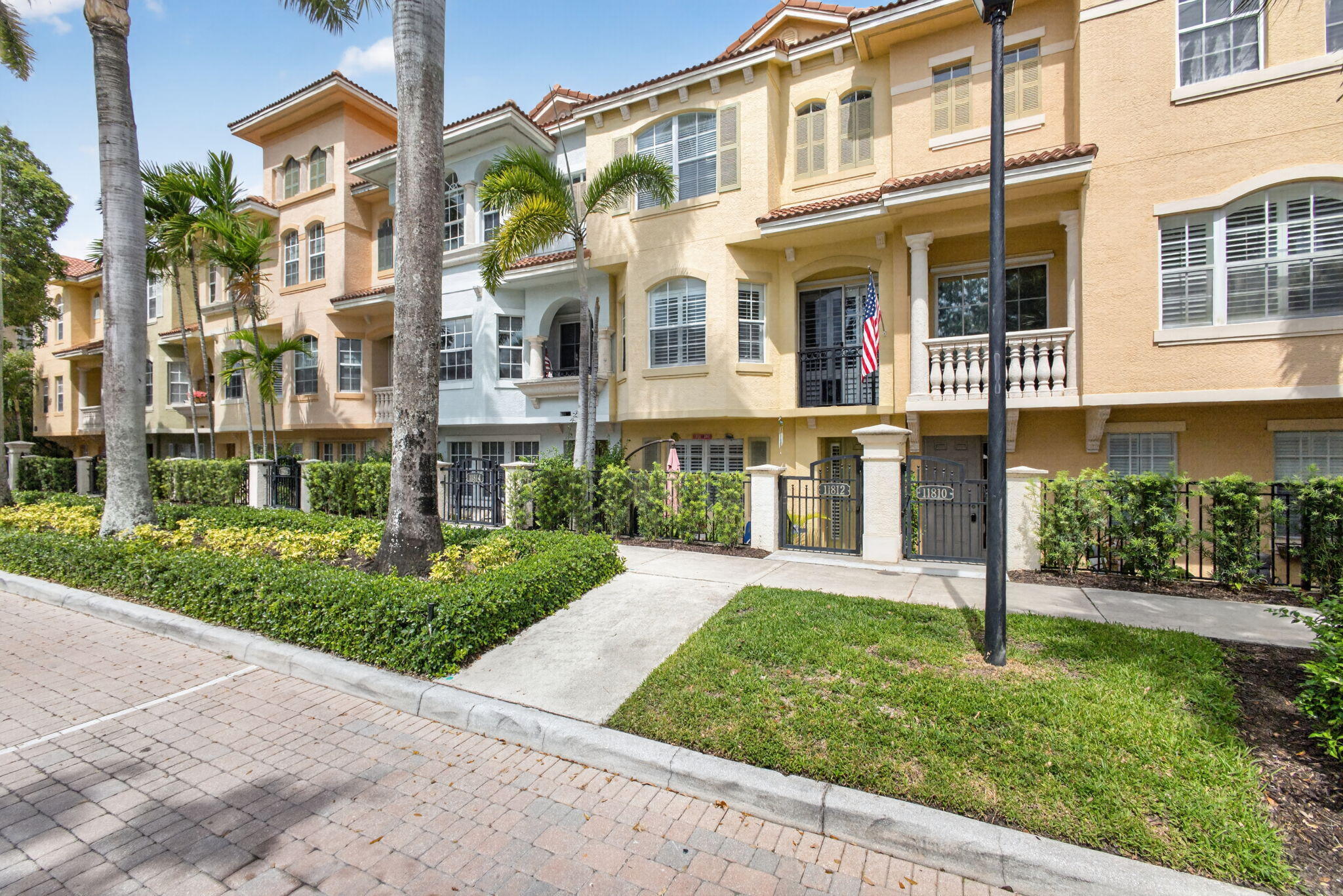 11812 Valencia Gardens, Palm Beach Gardens FL 33410