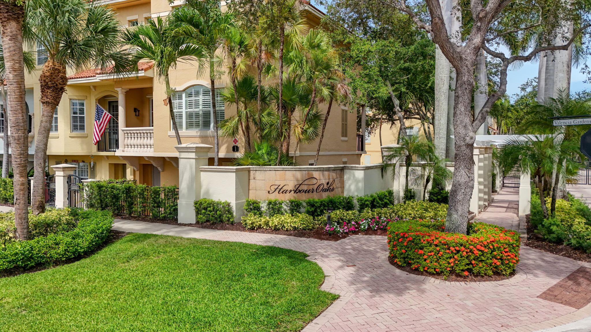 11812 Valencia Gardens, Palm Beach Gardens FL 33410