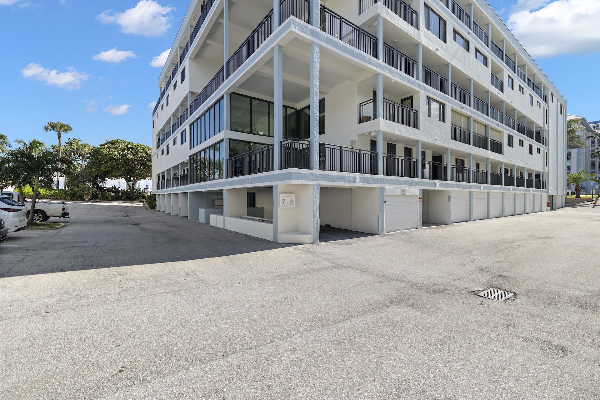 665 SE 21st #104, Deerfield Beach FL 33441