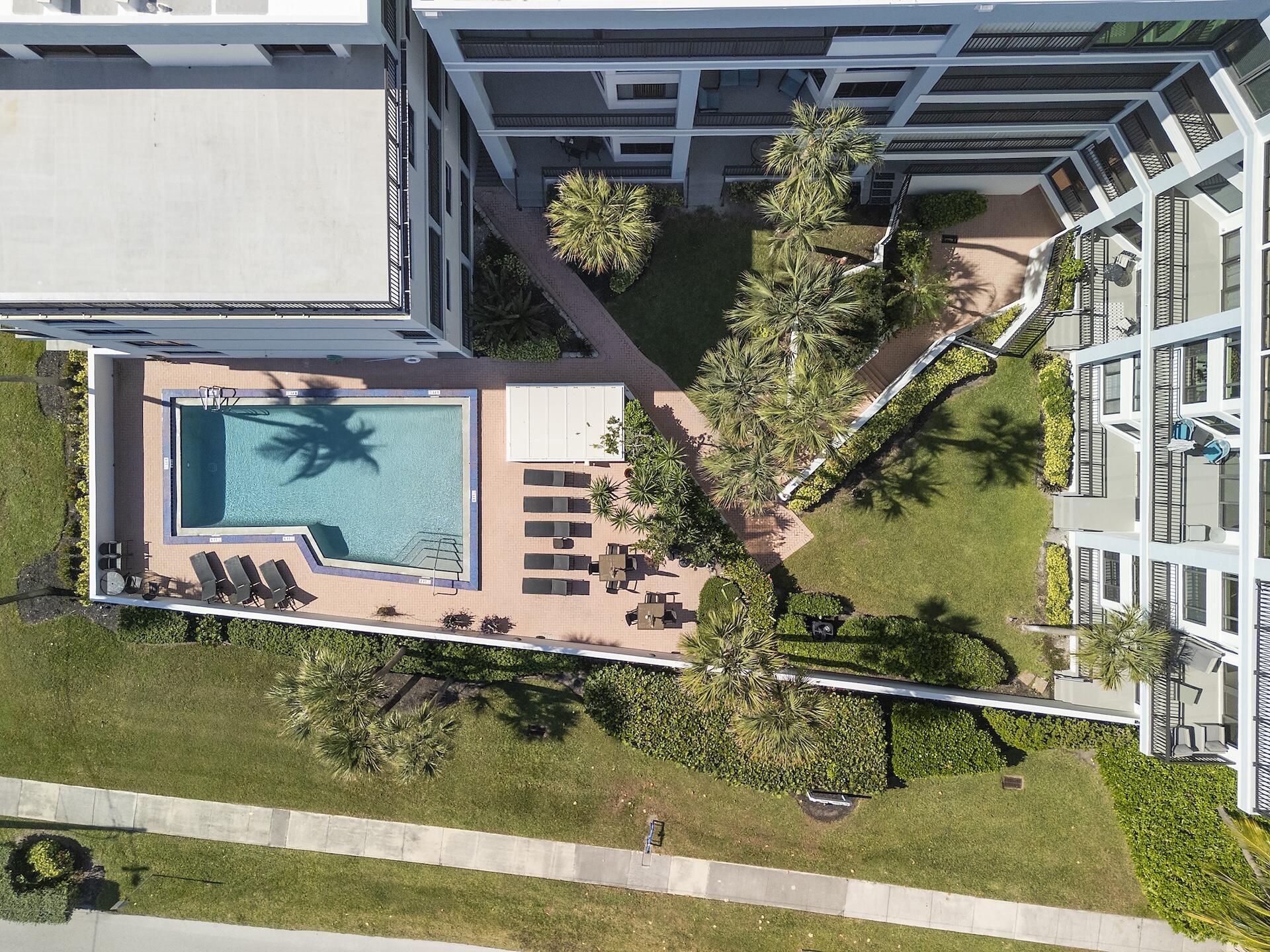 665 SE 21st #104, Deerfield Beach FL 33441