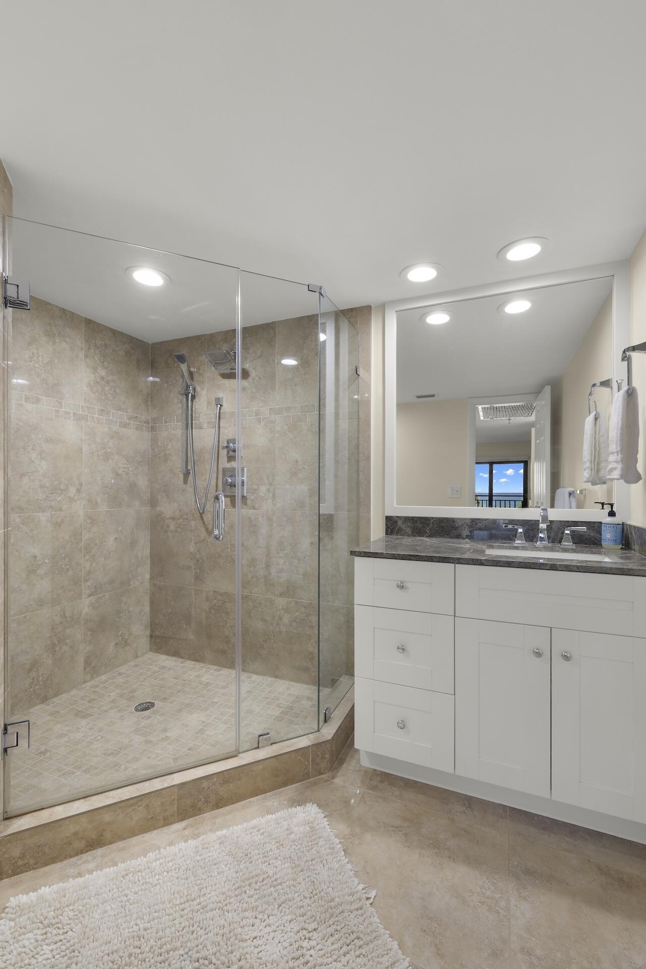 665 SE 21st #104, Deerfield Beach FL 33441