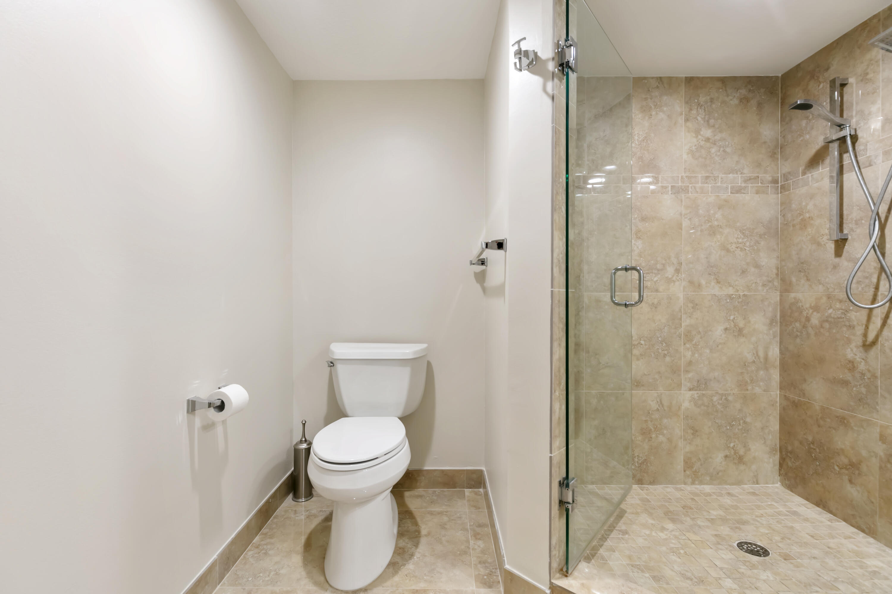 665 SE 21st #104, Deerfield Beach FL 33441