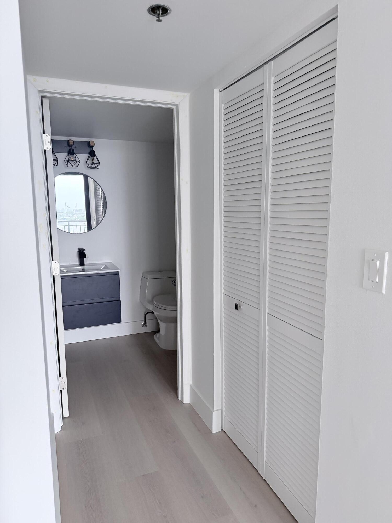 540 Brickell Key #1224, Miami FL 33131