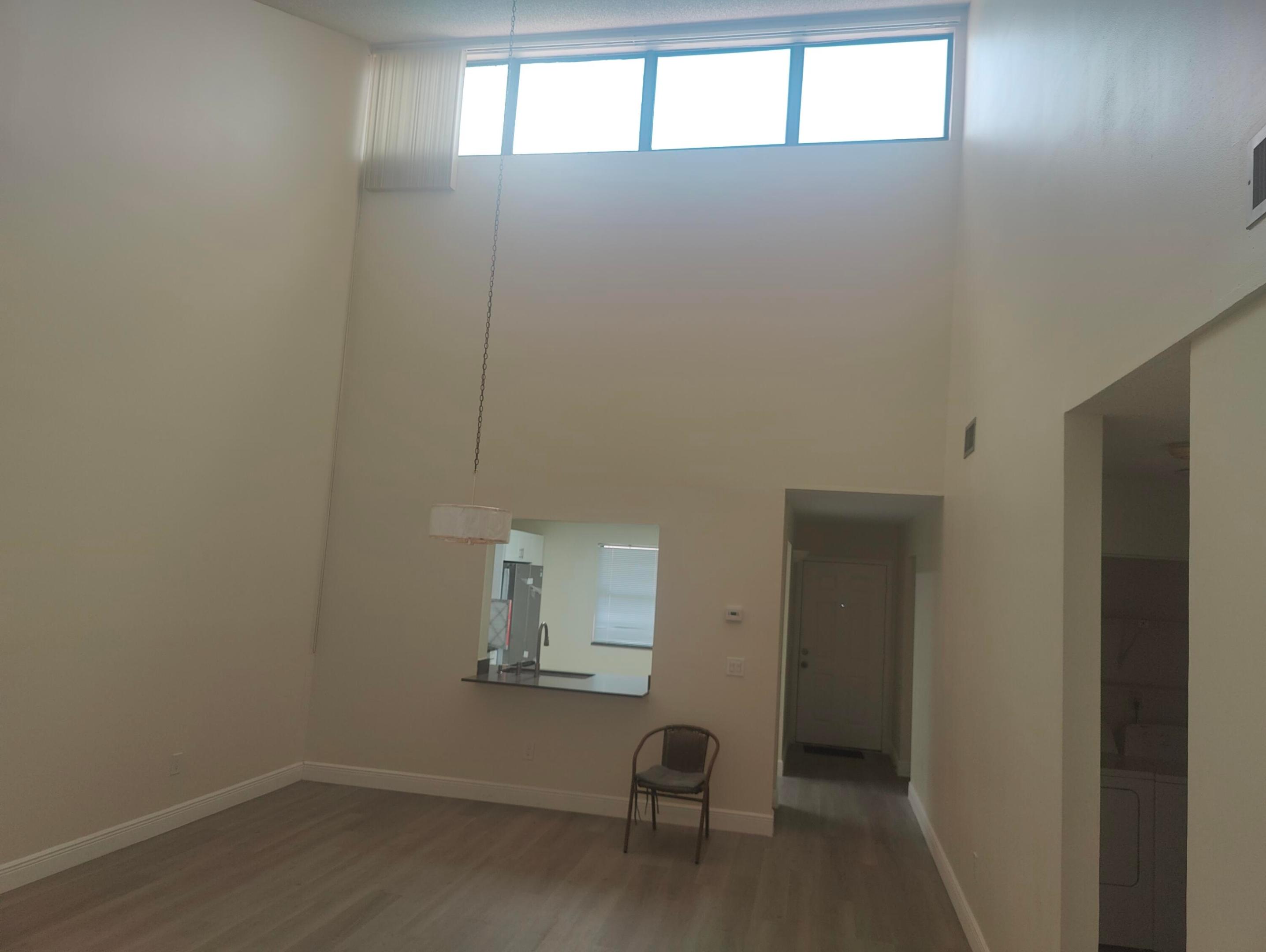 302 LAKEVIEW #302, Royal Palm Beach FL 33411