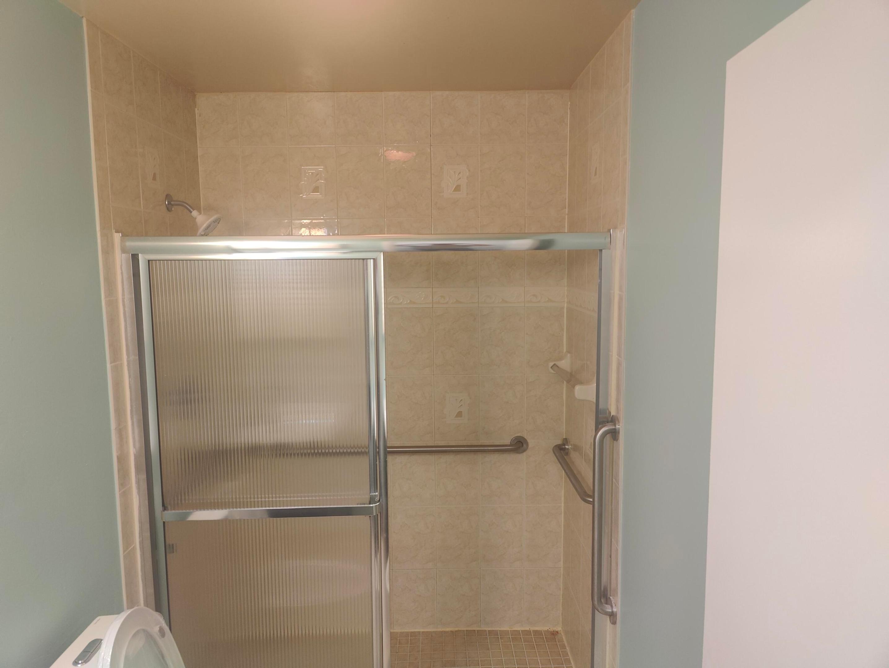 302 LAKEVIEW #302, Royal Palm Beach FL 33411