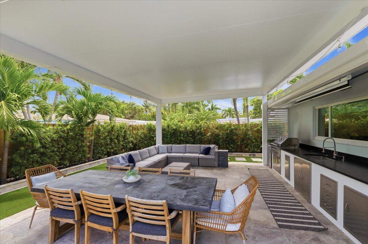 2210 NE 34TH, Lighthouse Point FL 33064