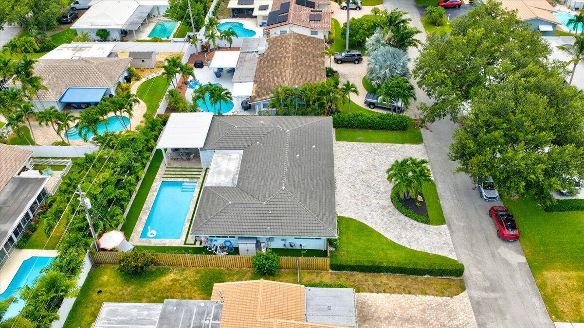2210 NE 34TH, Lighthouse Point FL 33064