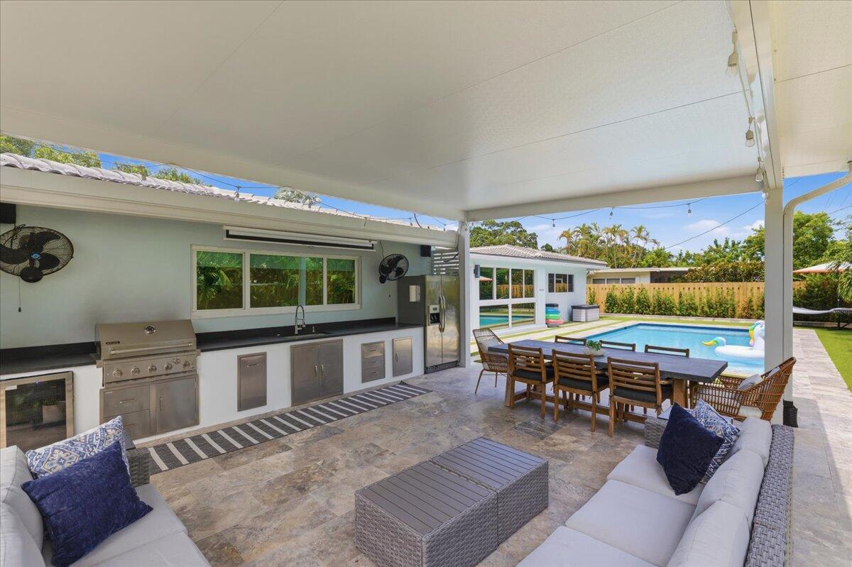 2210 NE 34TH, Lighthouse Point FL 33064