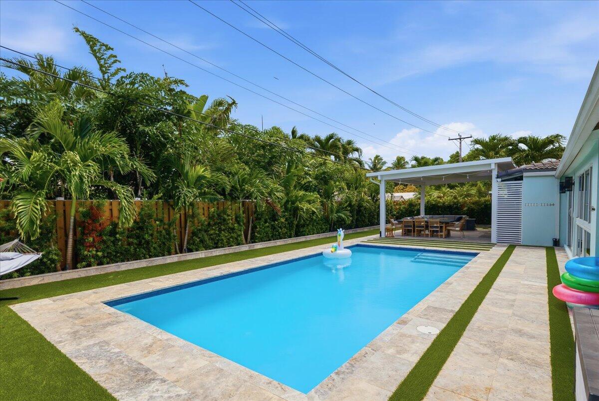 2210 NE 34TH, Lighthouse Point FL 33064