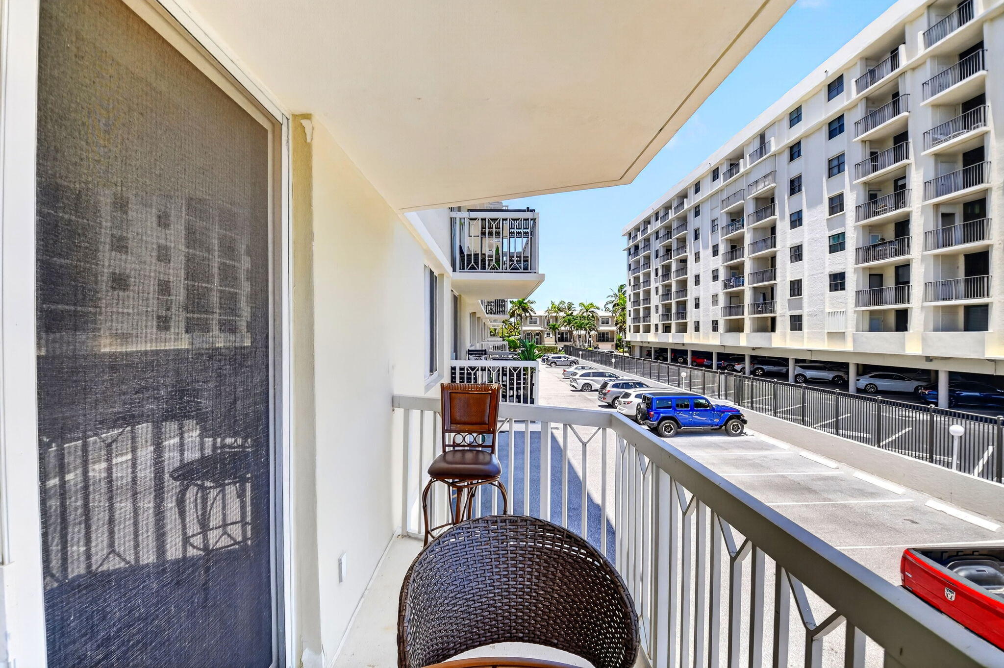 125 S OCEAN #211, Palm Beach Shores FL 33404