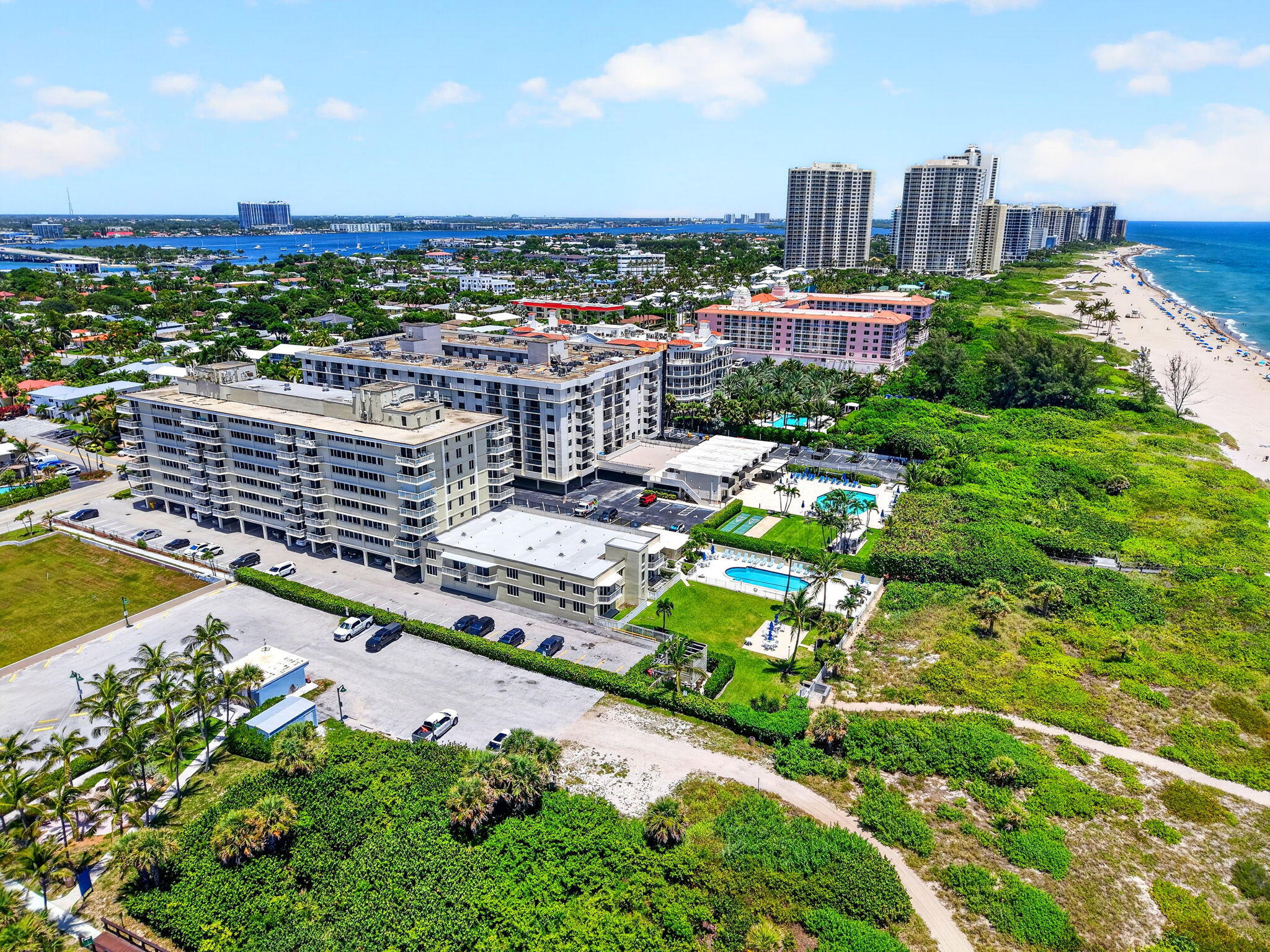 125 S OCEAN #211, Palm Beach Shores FL 33404