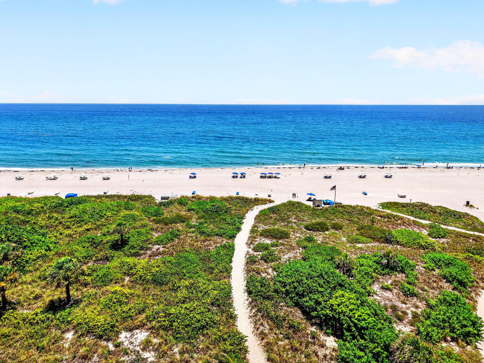 125 S OCEAN #211, Palm Beach Shores FL 33404