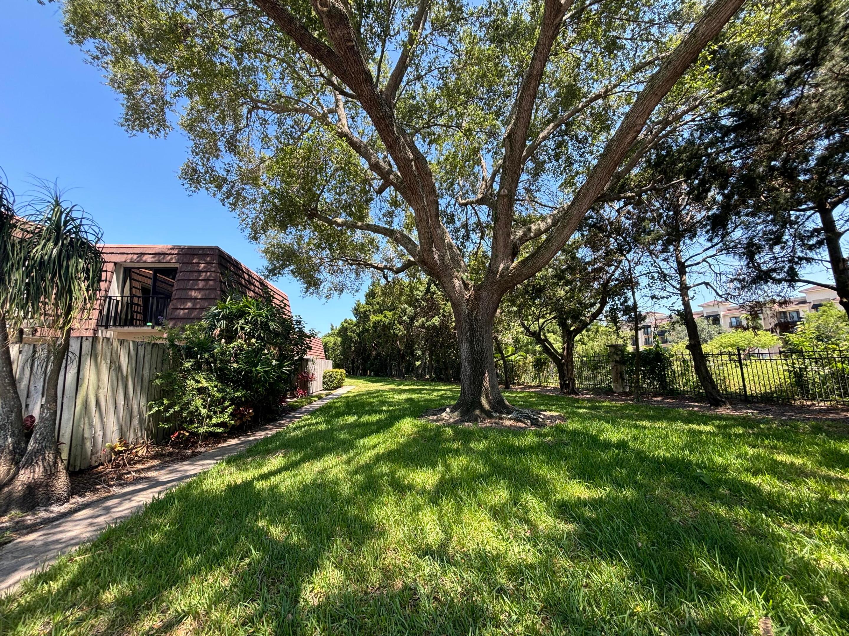 2110 21st, Palm Beach Gardens FL 33418
