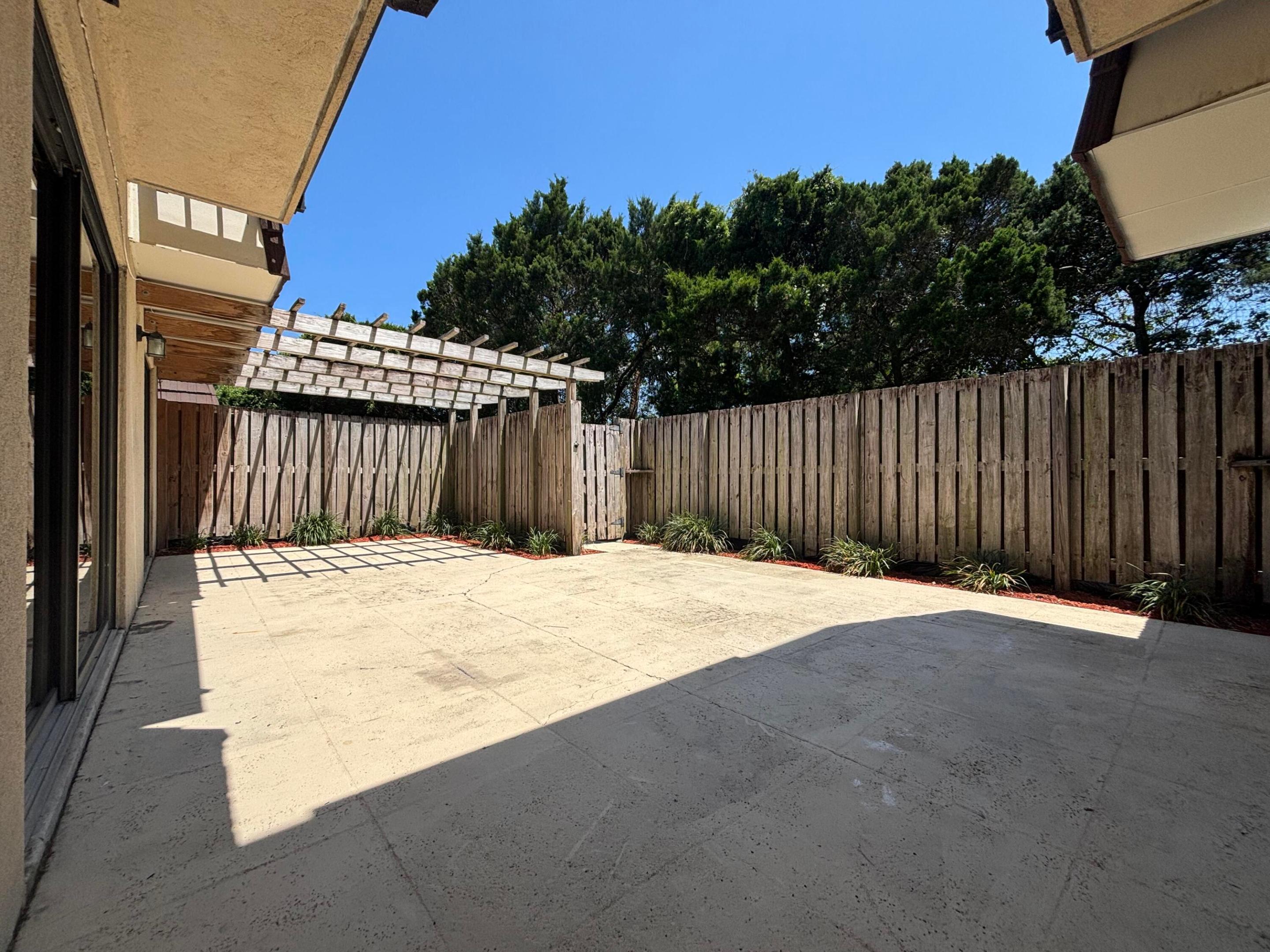 2110 21st, Palm Beach Gardens FL 33418