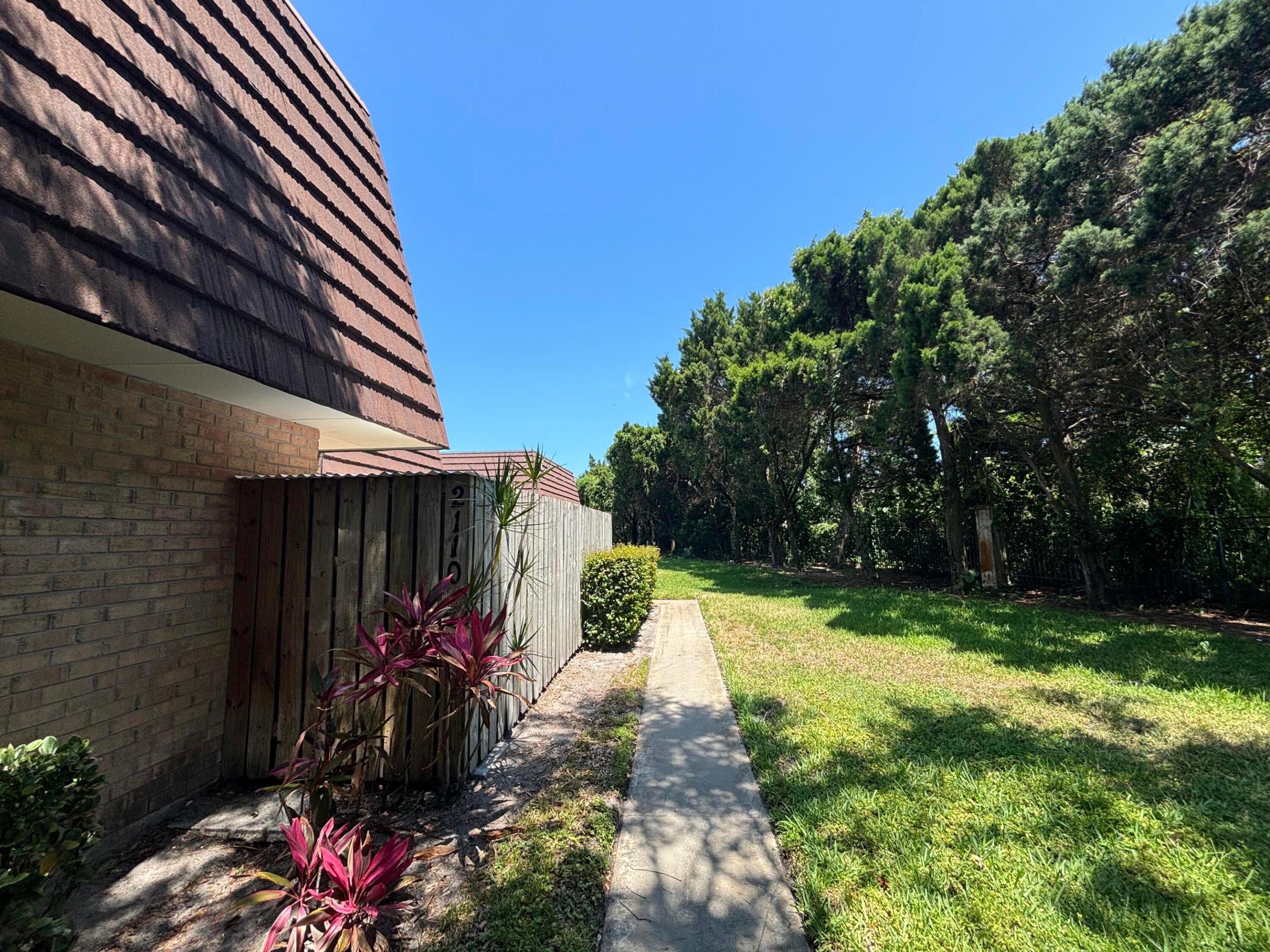 2110 21st, Palm Beach Gardens FL 33418