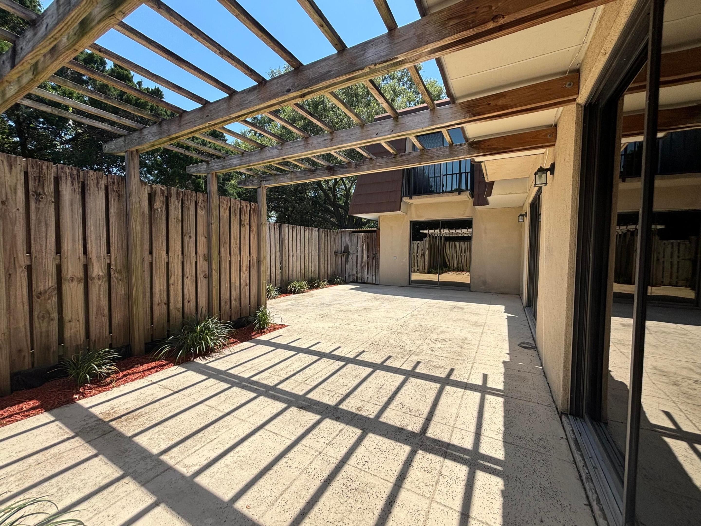 2110 21st, Palm Beach Gardens FL 33418